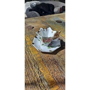 Vintage Enesco Minature Tea Cup & Saucer yellow pink‎ roses gold handle 2"